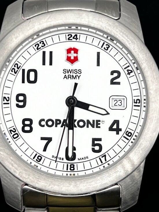 Vintage 90\'s Victorinox Swiss Army IOB Ladies Watch Delta Field Working main image 11